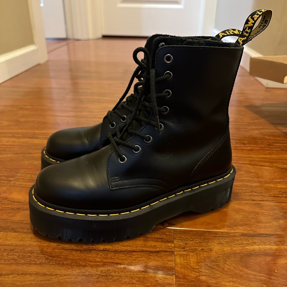 Dr. Marten Jadon Platform Boots